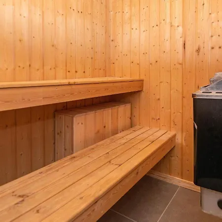 Lovely Holiday In R M With Sauna Lakolk